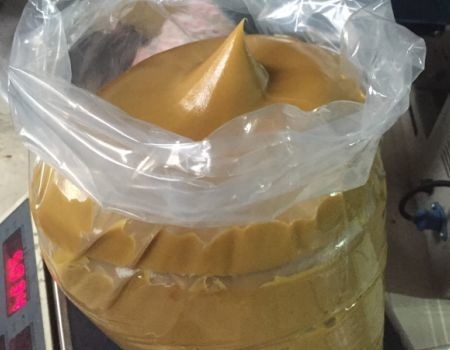 Zware machines Extreme druk Calciumfluoride smeermiddel Stearaatvetformule voor rollagers